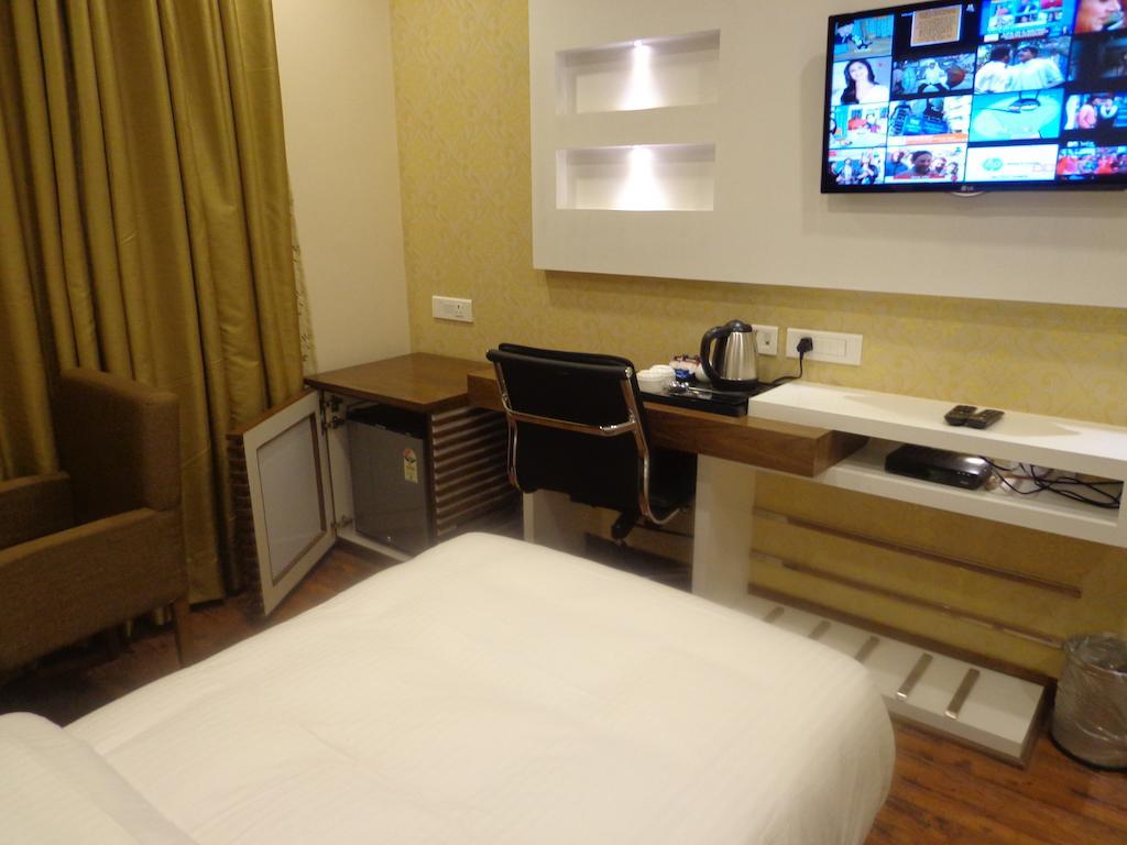 Hotel Taj Princess - Boutique Hotel Delhi  Esterno foto