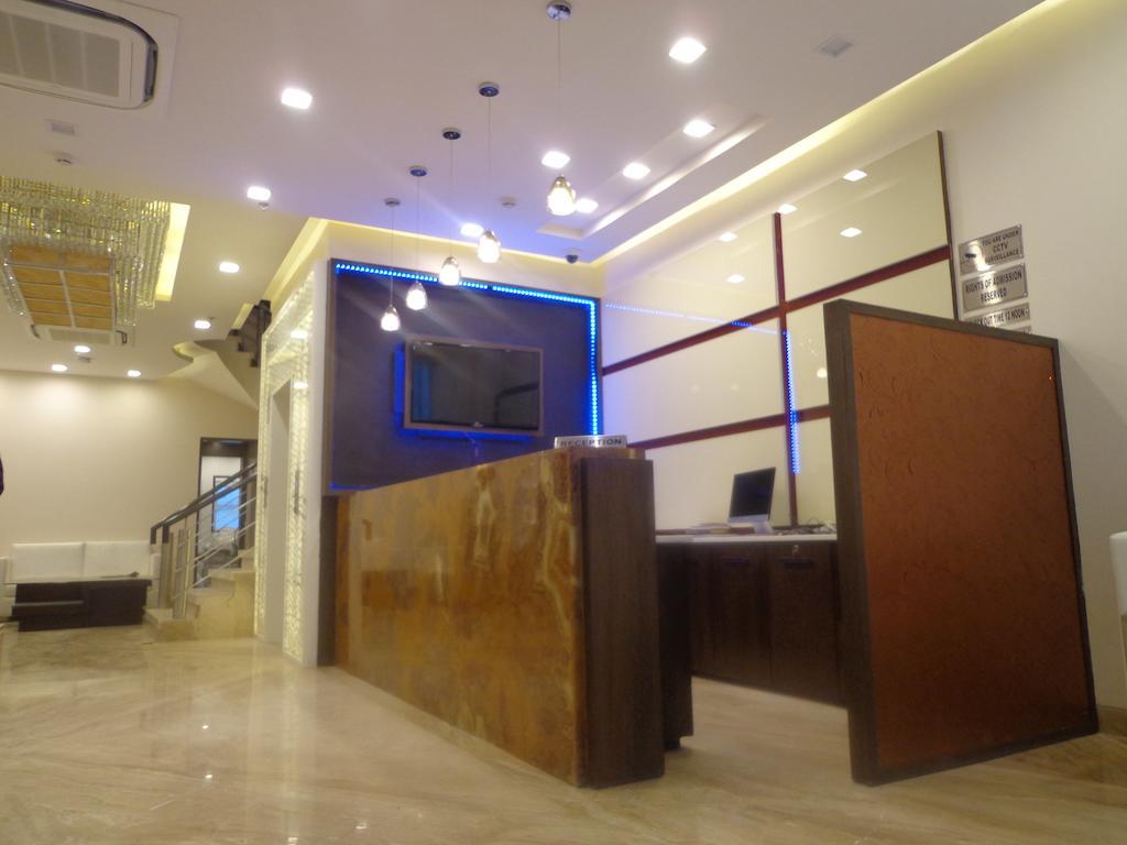 Hotel Taj Princess - Boutique Hotel Delhi  Esterno foto